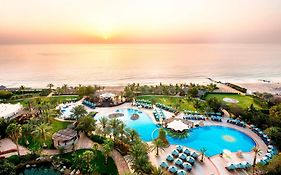 Le Meridien Al Aqah Beach Resort 5*